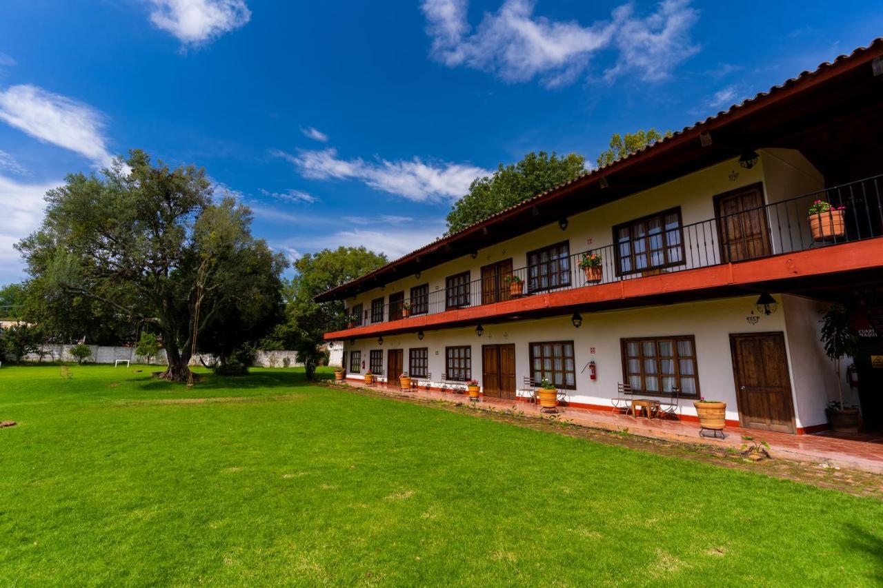 Hosteria San Felipe Pátzcuaro Exterior foto